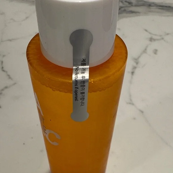 The Skin House Vita Snail First Essence Vitamin C Serum NWT - Picture 7 of 12